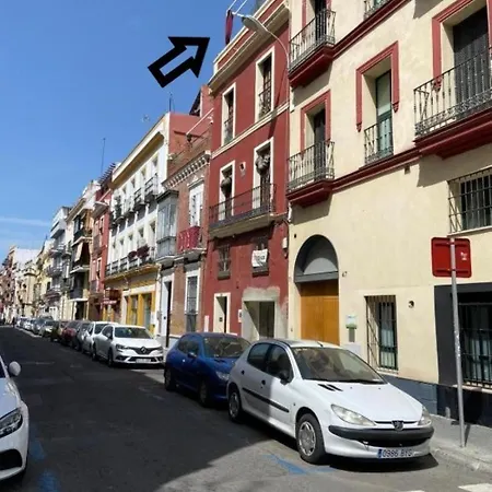 Atico Con Terraza Totalmente Privada En Pleno Centro Historico De 아파트