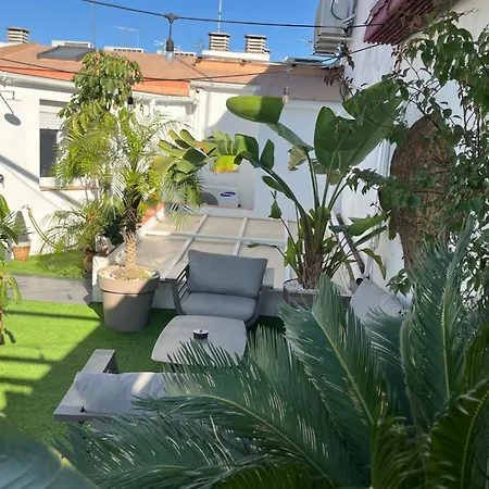 Atico Con Terraza Totalmente Privada En Pleno Centro Historico De *