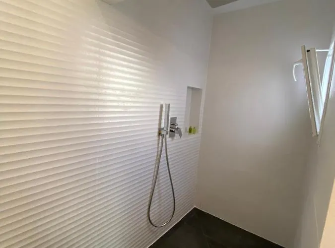 Atico Con Terraza Totalmente Privada En Pleno Centro Historico De 아파트 *