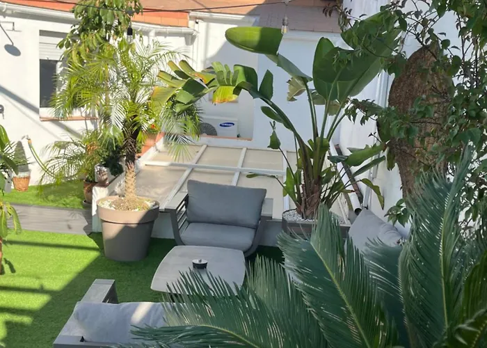 Atico Con Terraza Totalmente Privada En Pleno Centro Historico De *