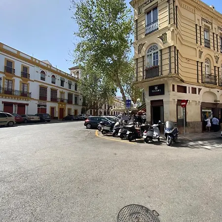 Atico Con Terraza Totalmente Privada En Pleno Centro Historico De Апартаменты