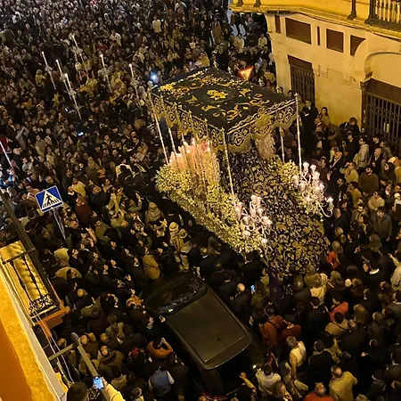 Atico Con Terraza Totalmente Privada En Pleno Centro Historico De Севилья