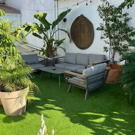 Апартаменты Atico Con Terraza Totalmente Privada En Pleno Centro Historico De Севилья